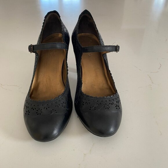 Black Leather Mary Janes With Low Stilleto Heel - Size 39 EU - Picture 1 of 5